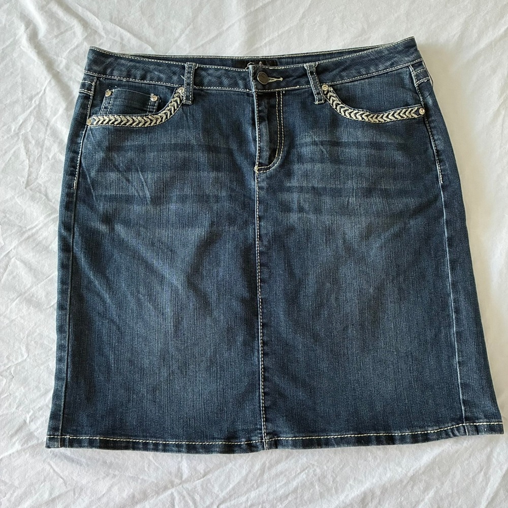 Earl Jean Womens Size 12 Dark Wash Denim Mini Skirt Embroidered Rhinestone